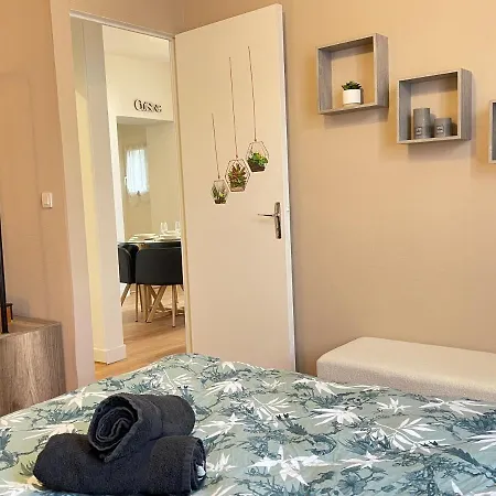 Proche Gare- Le Cocon -4 Pers- Separee